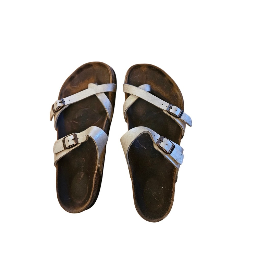 Birkenstock Beige‎ Leather Sandals | Criss-Cross Buckle | Women's Size 8